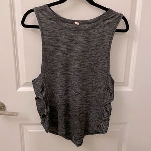 Lululemon tank top with silver in fabric
